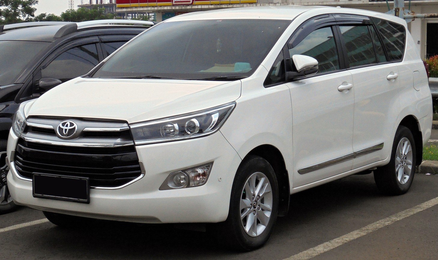 Toyota Innova crysta